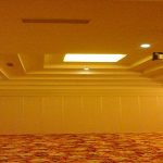 proyek pintu penyekat