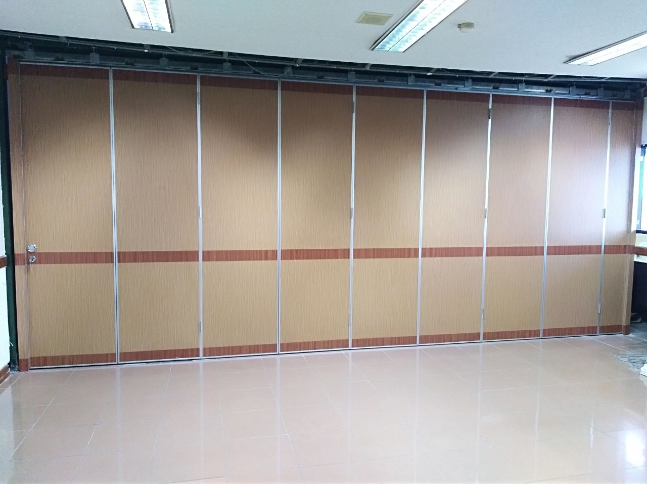 Pintu Partisi Terbaru
