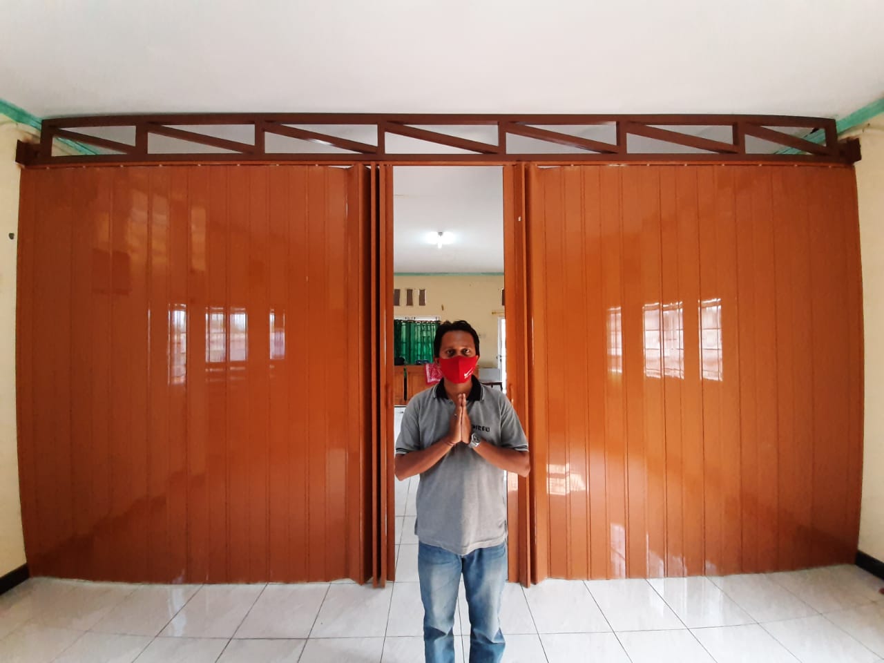 pintu lipat pvc